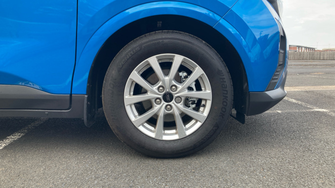 Ford Transit Courier Diesel 1.5 EcoBlue Trend Van - Image 17